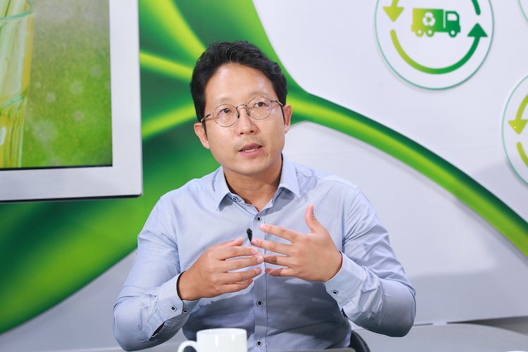 BAEMIN-Hanh-trinh-xanh-07