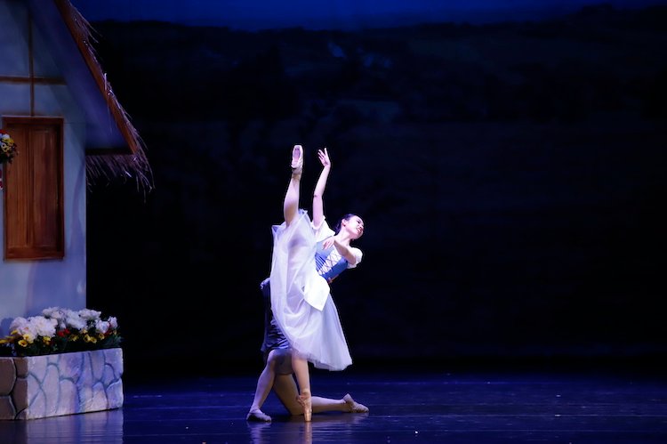 GISELLE-01