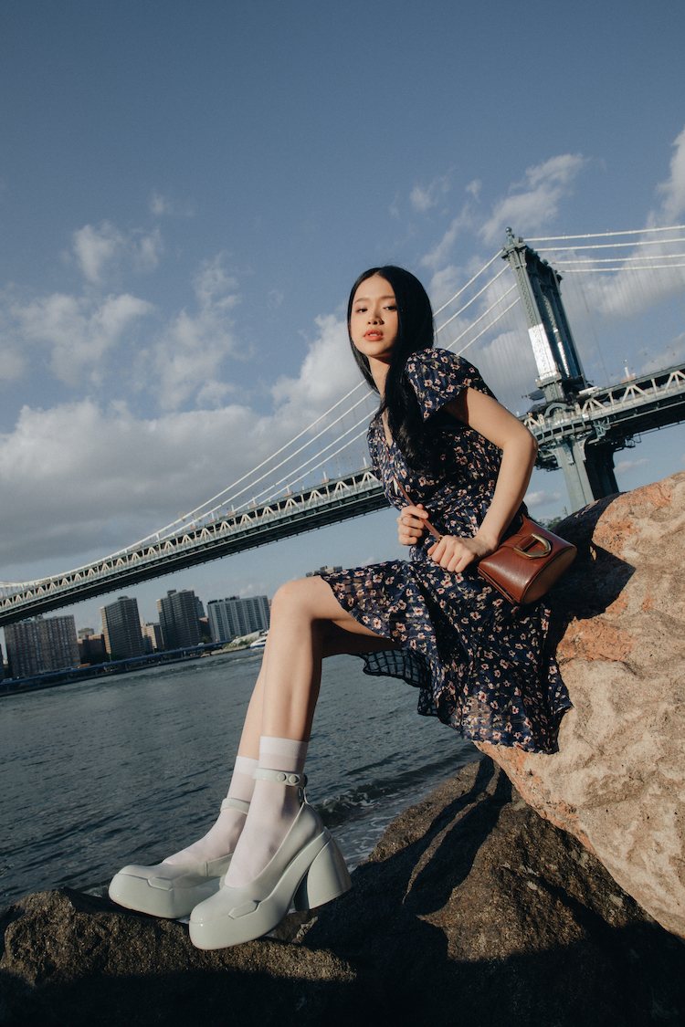 Châu Bùi, Thảo Nhi Lê, Linh Ka chọn Charle & Keith oanh tạc kinh đô thời trang New York Linh Ka