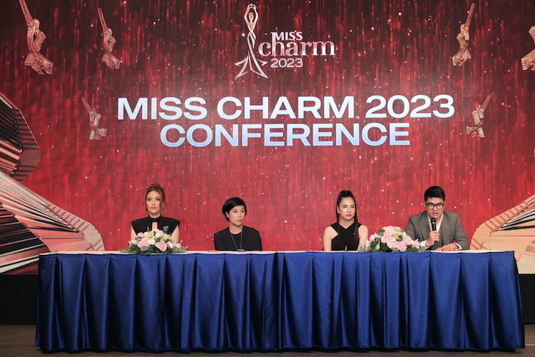 Miss-Charm-08