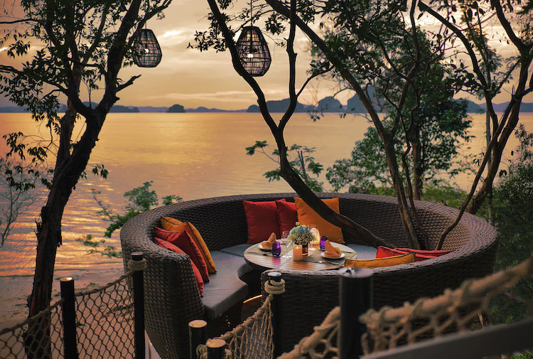 Naga Kitchen tại Banyan Tree Krabi