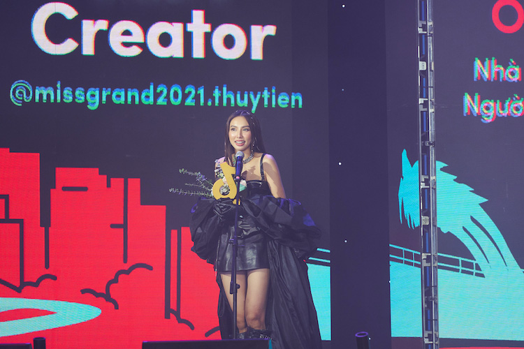 Dem-vinh-danh-tiktok-awards-2022-02