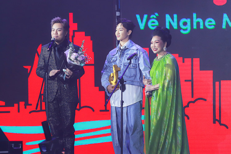 Dem-vinh-danh-tiktok-awards-2022-06
