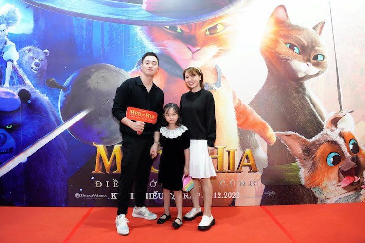 Gia đình sao Việt háo hức đón giáng sinh cùng Mèo Đi Hia meo di hia 04