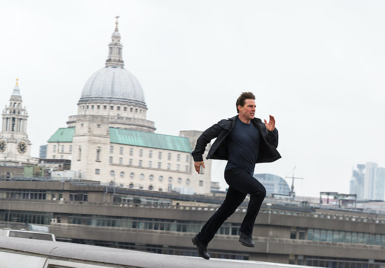 Chặng đường 27 năm cùng nhân vật Ethan Hunt của ngôi sao hành động “không tuổi” Tom Cruise Ethan-Hunt-06