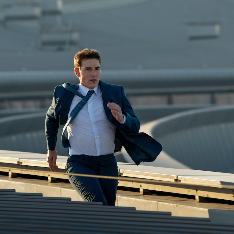 Chặng đường 27 năm cùng nhân vật Ethan Hunt của ngôi sao hành động “không tuổi” Tom Cruise Ethan Hunt