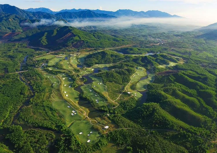 Miền Trung Việt Nam đón chào các sự kiện golf quan trọng trong năm 2023 golf-mien-trung-01