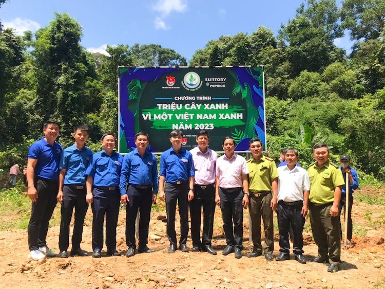 trieu-cay-xanh-vi-mot-viet-nam-xanh-02