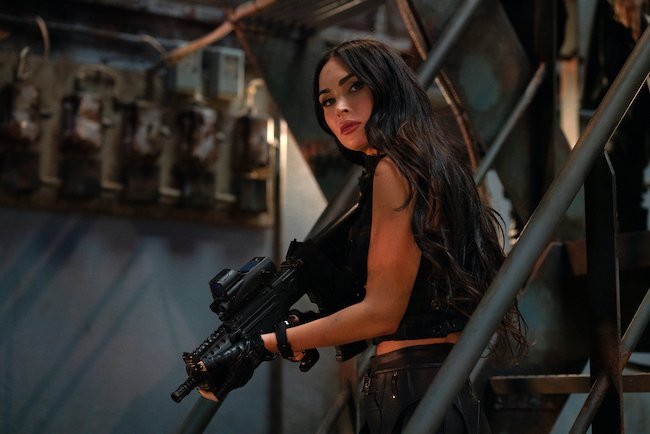 4 chị đẹp từng sánh đôi cùng Jason Statham khuynh đảo màn ảnh Hollywood chi-dep-Mega-Fox