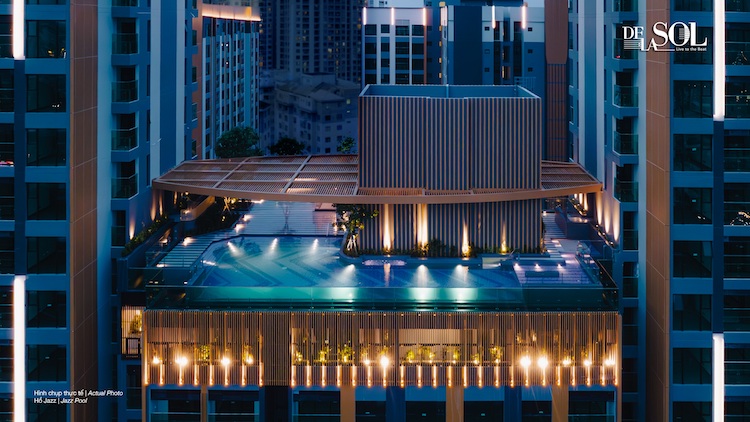 CapitaLand_2.jpg