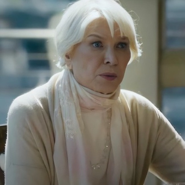 Ellen Burstyn vẫn gây “ám ảnh” ở tuổi 90