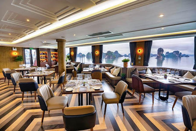 Du thuyền Ambassador Cruise II trên Vịnh Hạ Long sẵn sàng chào đón vị khách thứ 200.000 du-thuyen-Ambassador-Cruise-II-02