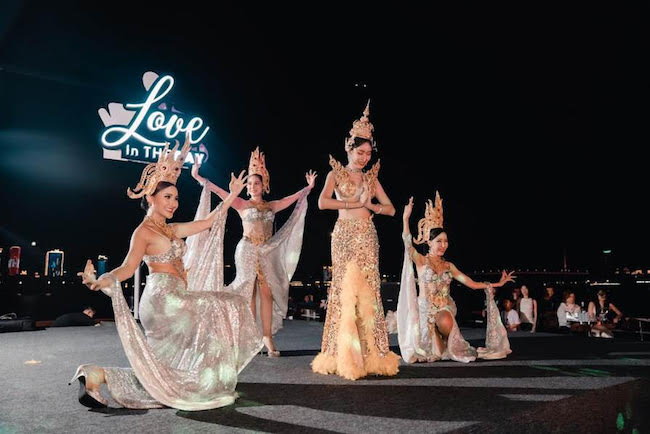 Du thuyền Ambassador Cruise II trên Vịnh Hạ Long sẵn sàng chào đón vị khách thứ 200.000 du-thuyen-Ambassador-Cruise-II-04
