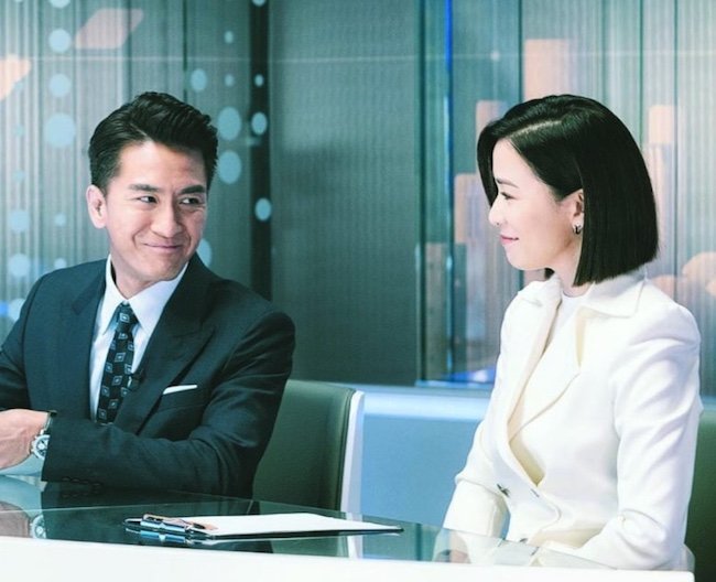 Nữ hoàng tin tức của Xa Thi Mạn lập kỷ lục cho TVB Nữ hoàng tin tức (The queen of news)