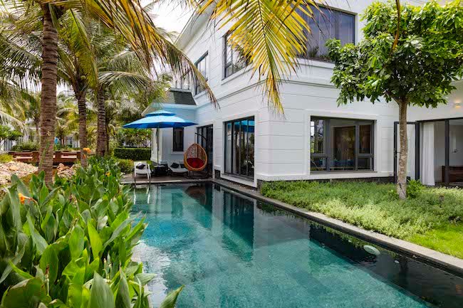 Le Palmier Ho Tram resort ưu đãi lớn đón mùa lễ hội cuối năm Le-Palmier-Ho-Tram-ho-boi-villa-2