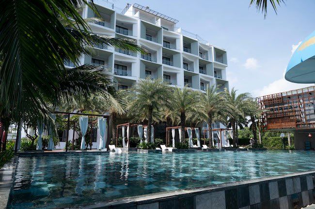 Le Palmier Ho Tram resort ưu đãi lớn đón mùa lễ hội cuối năm Le-Palmier-Ho-Tram-ho-boi-villa-4