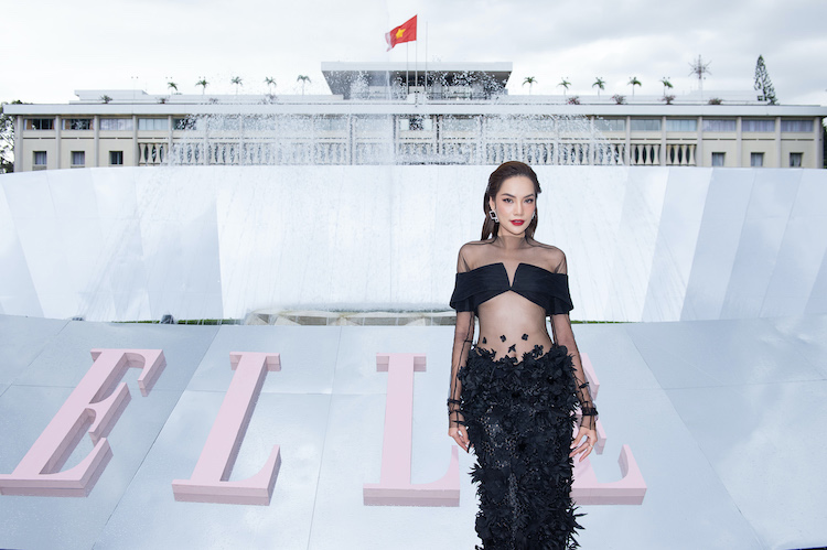 Dàn Hoa hậu, Á hậu đổ bộ thảm đỏ ELLE Fashion Show 2023 Tham-do-ELLE-Fashion-Show-2023-hoa-hau-hoang-phuong
