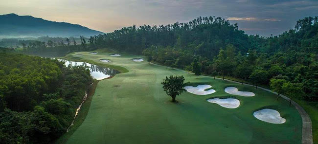 doi-truong-tuyen-chau-au-Luke-Donald-02