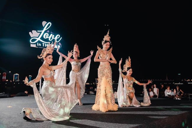 Những điểm đón năm mới ấn tượng tại các khách sạn và khu nghỉ dưỡng trên cả nước don-nam-moi-tren-vinh-ha-long2