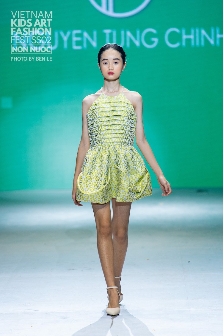 Mẫu nhí Model Kid Bình Dương tự tin sải bước tại Vietnam Kids Art Fashion Fest 2 NTK tung chinh Model Teen Gia Ngan1