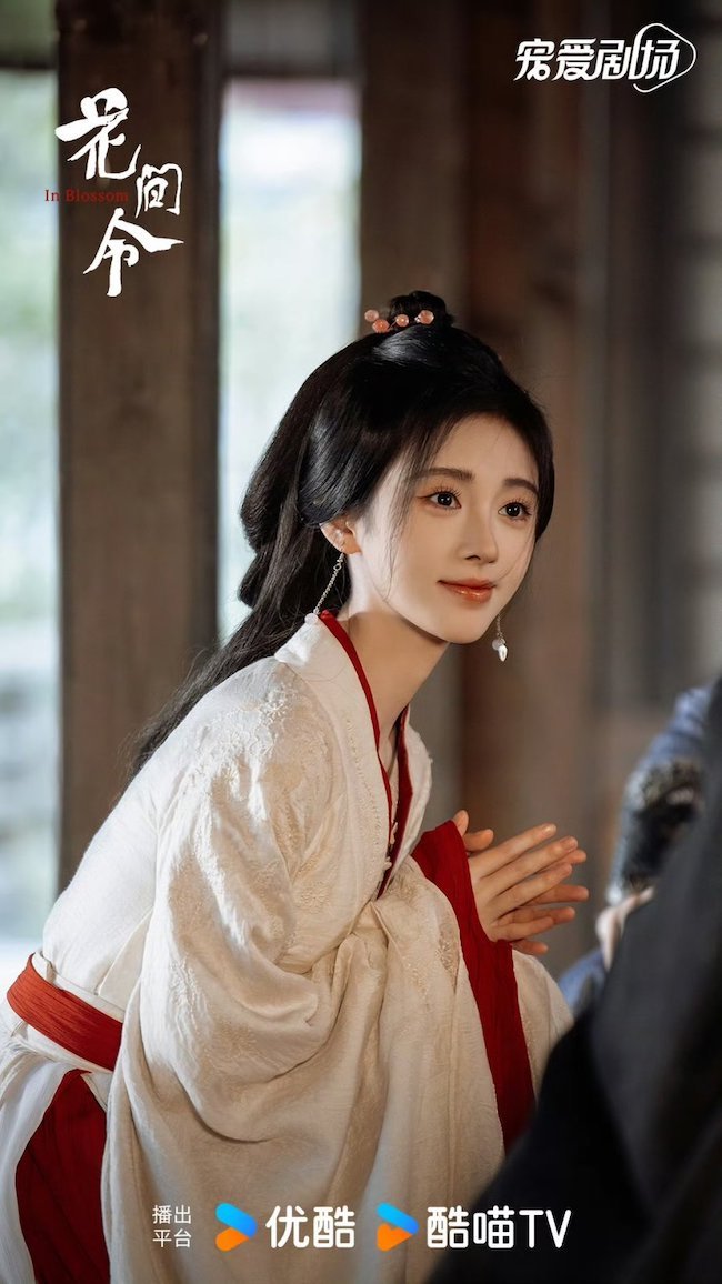 hoa-gian-lenh-In-blossom-06