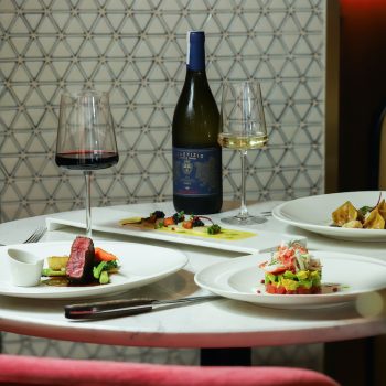 A-Vineyards-Voyage-02