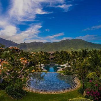 top 10 khu nghi duong bien hang dau viet nam 01