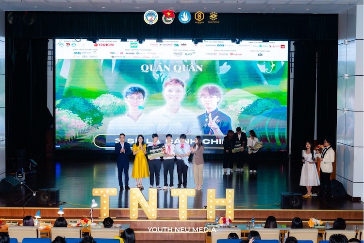Cuộc thi Tầm Nhìn Thương Hiệu 2024 đã tìm thấy quán quân cuoc-thi-tam-nhin-thuong-hieu-2024-10