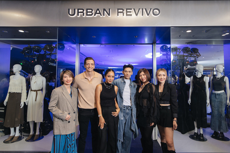 Isaac cùng dàn sao Việt tỏa sáng tại lễ khai trương URBAN REVIVO ở Vincom Đồng Khởi khai-truong-urban-revivo-3