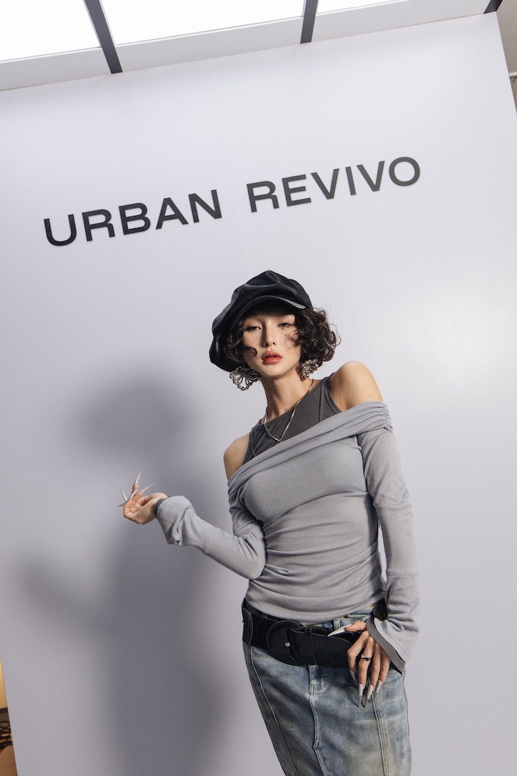 Isaac cùng dàn sao Việt tỏa sáng tại lễ khai trương URBAN REVIVO ở Vincom Đồng Khởi khai-truong-urban-revivo-lam-minh