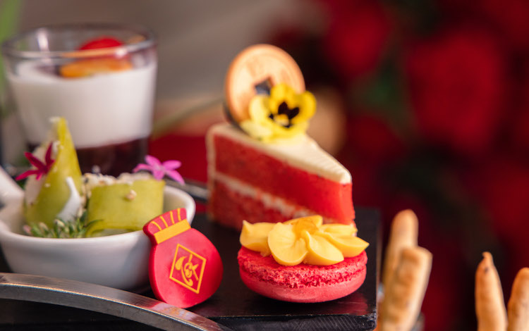 Đón Xuân Ất Tỵ 2025 tại The Reverie Saigon Trà Chiều Phong Vị Tết - Tết Afternoon tea