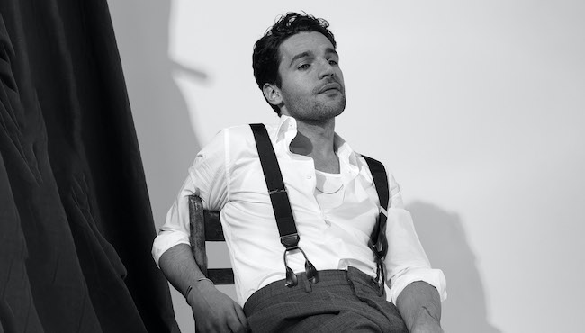 Christopher Abbott: Từ chàng trai ngọt ngào đến những vai phản diện đầy ấn tượng Christopher-Abbott-03