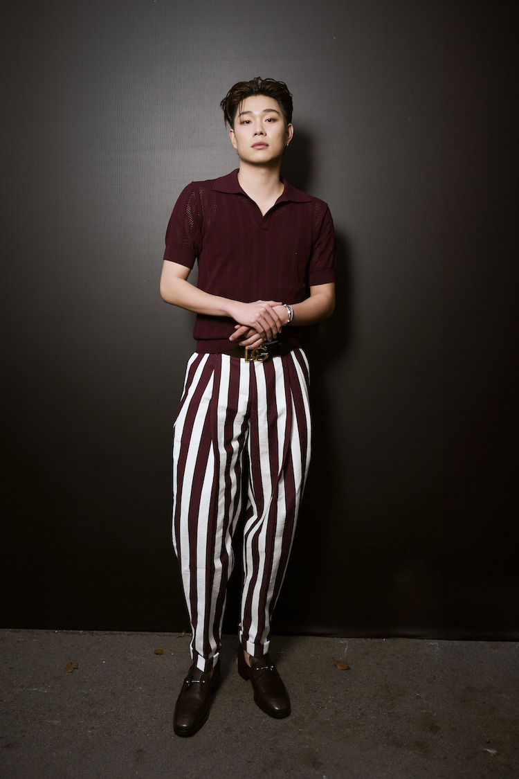 anh trai say hi 05