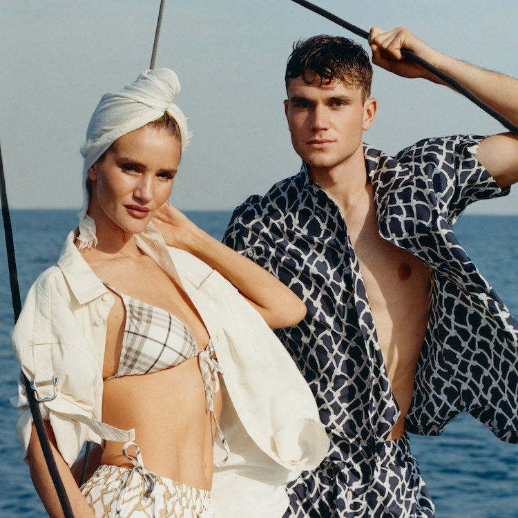 Burberry High Summer 2025 – Bộ sưu tập đậm chất thơ và đầy cảm xúc Burberry-High-Summer-2025-05