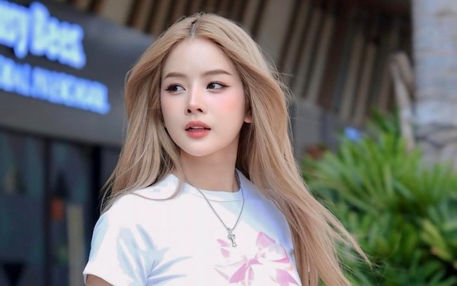 DJ Mie bất ngờ lồng tiếng phim hài Thái Gấu yêu của anh gau-yeu-cua-anh-01