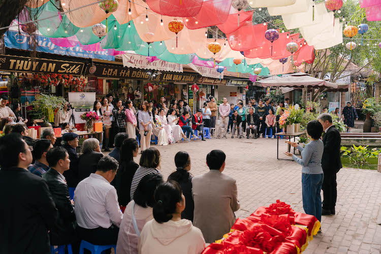 Khai mạc sự kiện trưng bày “Những mảnh ghép sẻ chia từ hy vọng” nhung-manh-ghep-se-chia-tu-hy-vong-001