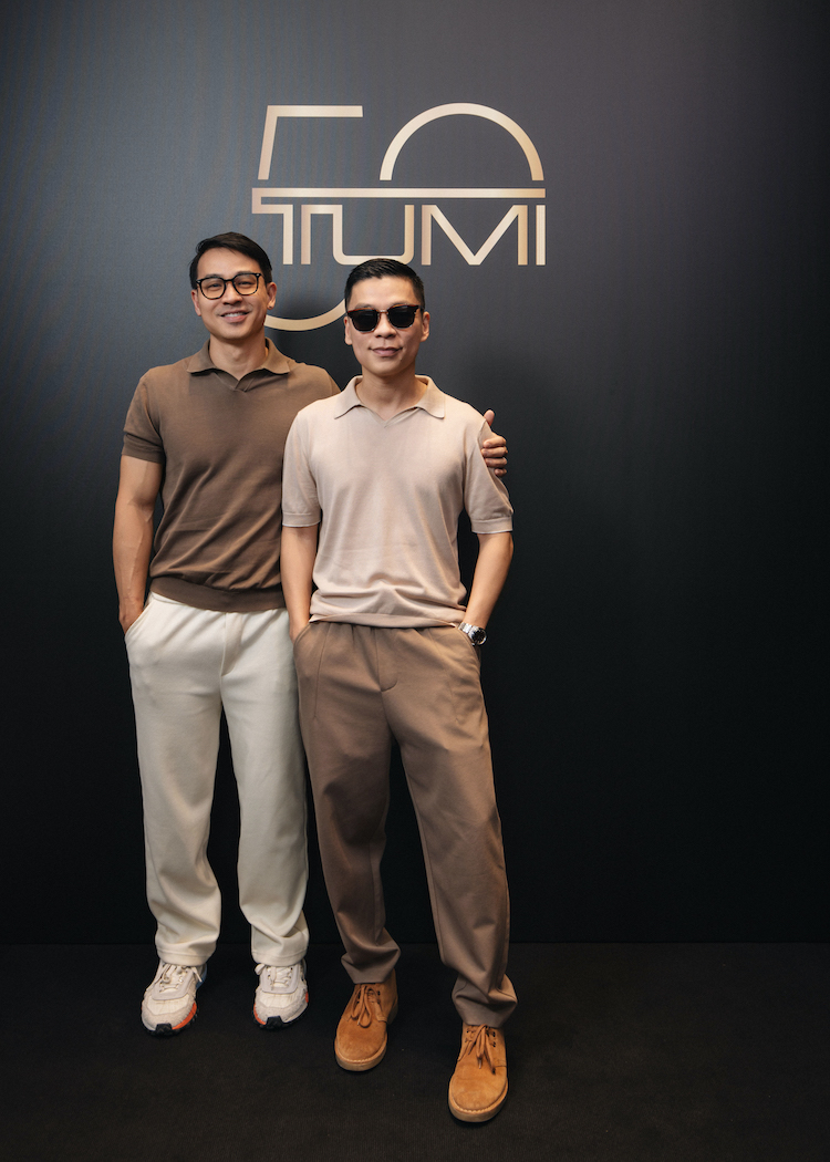 TUMI ra mắt BST 19 Degree Lite với chiến dịch "Uncompromisingly Light" tumi 19 Degree Lite NTK Adrian Anh Tuan doanh nhan son doan