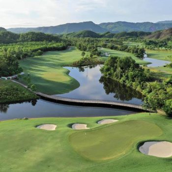 du-lich-golf-Emirates-05