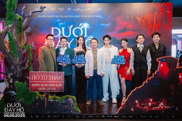 Karen Nguyễn bật khóc tại showcase Dưới đáy hồ showcase duoi day ho 04