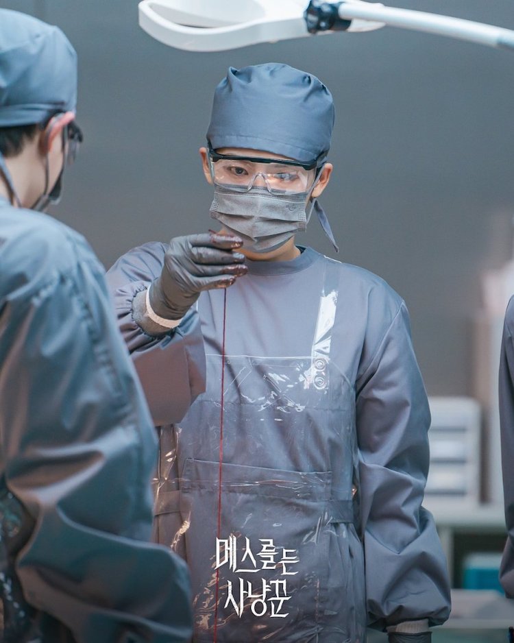 Thợ săn dao mổ: Tác phẩm tâm lý tội phạm không dành cho người yếu tim tho-san-dao-mo-hunter-with-a-scalpel-6
