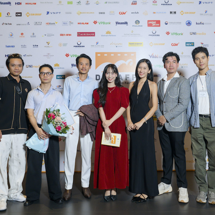 nam-muoi-009
