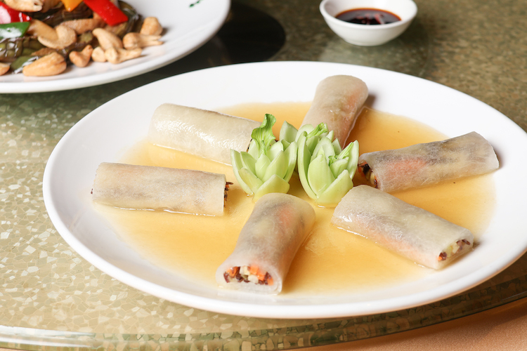 Nhà hàng Ngân Đình Sài Gòn giới thiệu thực đơn chay Vu Lan đặc biệt thuc-don-chay-vu-lan-bi-dao-cuon-nhu-y