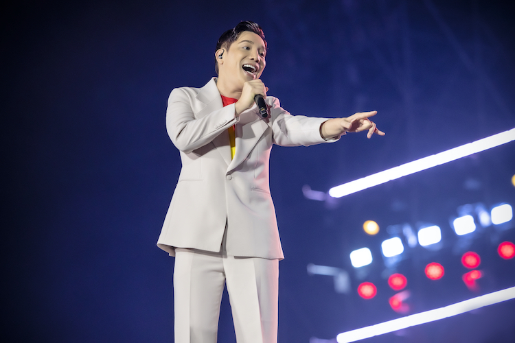 Minh Beta: Cả đời cặm cụi làm doanh nhân… nhưng hạnh phúc nhất là được hát cho Tổ quốc Minh-Beta-07