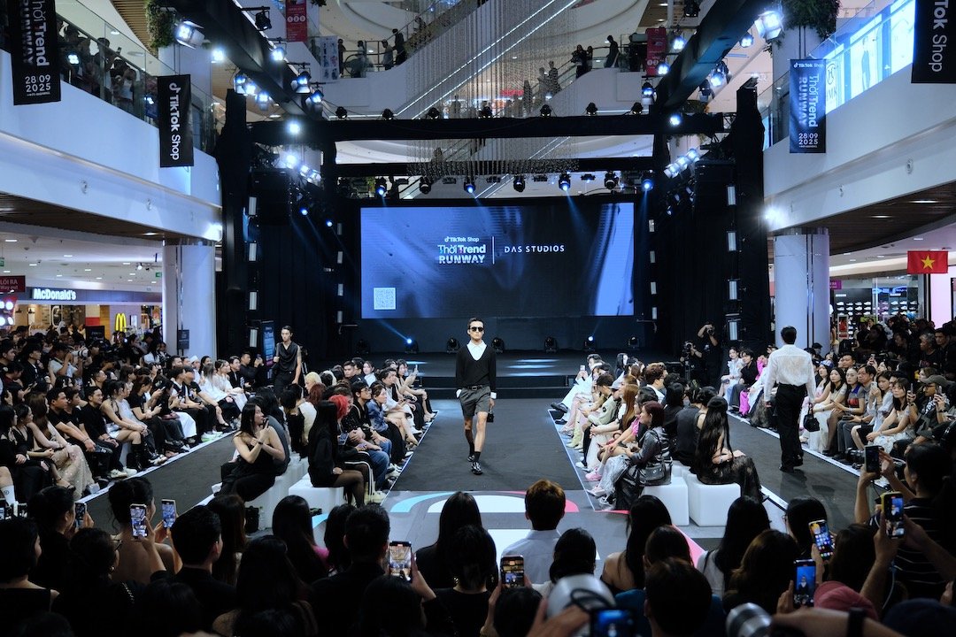 Thoi-Trend-Runway-06