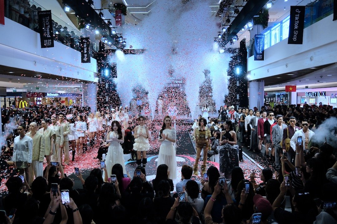 TIKTOK SHOP NÂNG TẦM THỜI TRANG VỚI SÀN DIỄN "THỜI TREND RUNWAY" Thoi-Trend-Runway-07