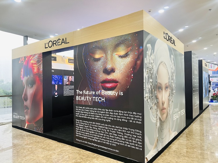 L'ORÉAL VIỆT NAM RA MẮT CÔNG NGHỆ ĐỘT PHÁ TẠI TRIỂN LÃM QUỐC TẾ 2025 cong-nghe-sang-tao-dot-pha-09