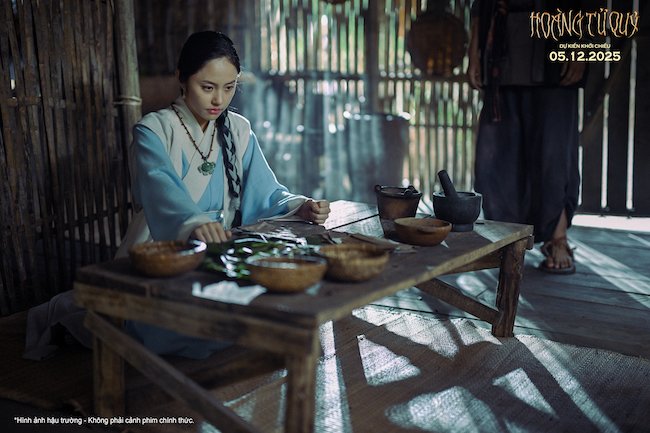 HOÀNG TỬ QUỶ HÉ LỘ HẬU TRƯỜNG HÓA TRANG VÀ MỸ THUẬT ĐẬM BẢN SẮC VIỆT hau-truong-hoa-trang-02