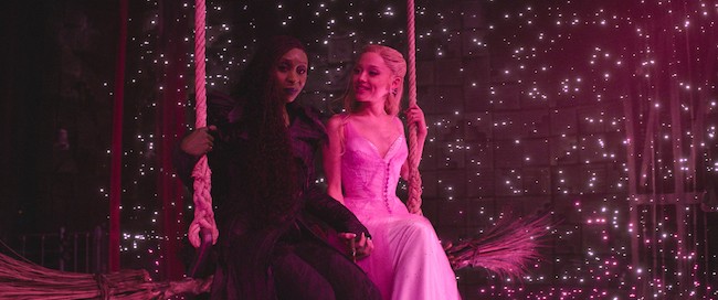 Ariana-Grande-06