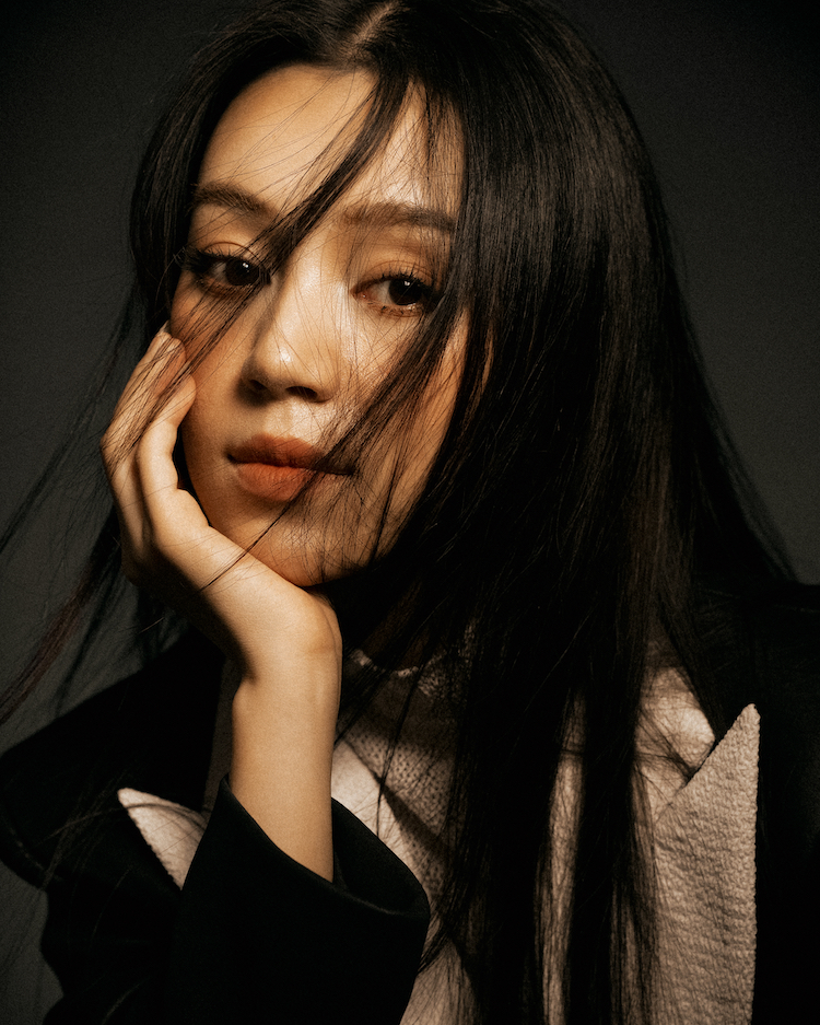 Hoang-Linh-Chi-1