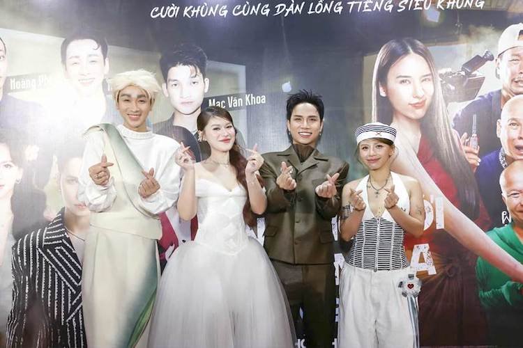 DÀN ANH TÀI – CHỊ ĐẸP HỘI NGỘ TẠI HỌP BÁO TÌNH NGƯỜI DUYÊN MA 2025 hop-bao-tinh-nguoi-duyen-ma-01